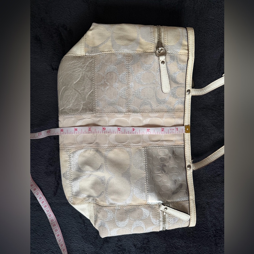 Coach Patchwork White and Silver Rare Tote bag - Picture 15 of 15